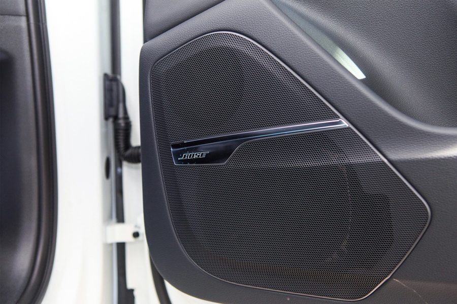 Audi Q7 2020 được trang bị hệ thống âm thanh cao cấp của Bose