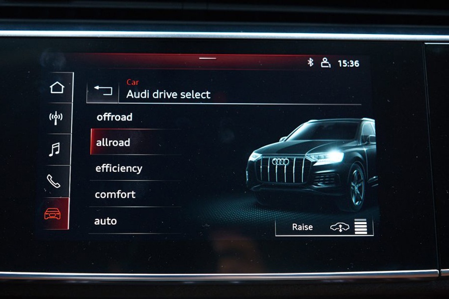 Audi Q7 2020 cho phép lựa chọn đến 7 chế độ lái khác nhau